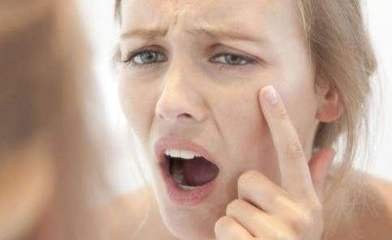 不想皮膚衰老？那你補(bǔ)充維生素了嗎