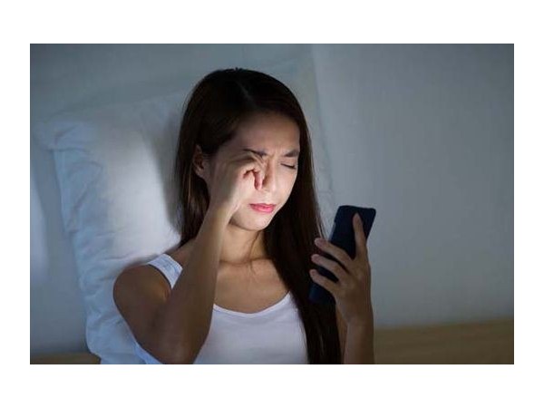 天天熬夜還不想長(zhǎng)痘，補(bǔ)充硒元素預(yù)防衰老